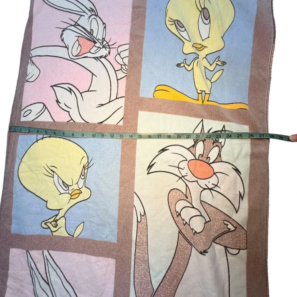 VTG Warner Bros Looney Tunes Bugs‎ Bunny Tweety 2000 Vintage Beach Towel